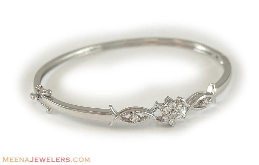 18Kt White Gold Bangle Bracelet studded with cubic zircon. Bangle ... 18Kt White Gold Bangle Bracelet studded with cubic zircon. Bangle ...