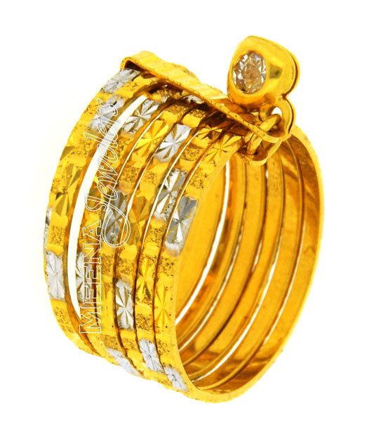 22Kt Gold Fancy Ladies Ring RiLa1080 22Kt gold Fancy Ladies Ring