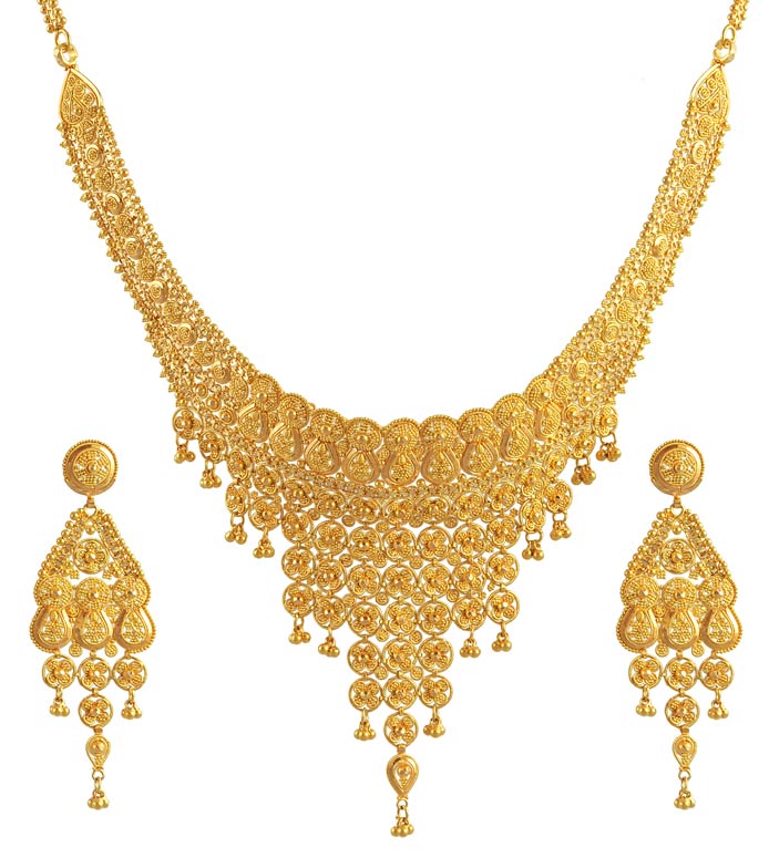Gold Filigree Necklace Set (22 Karat) StGo3993 22Kt Gold filigree Necklace and Earrings set
