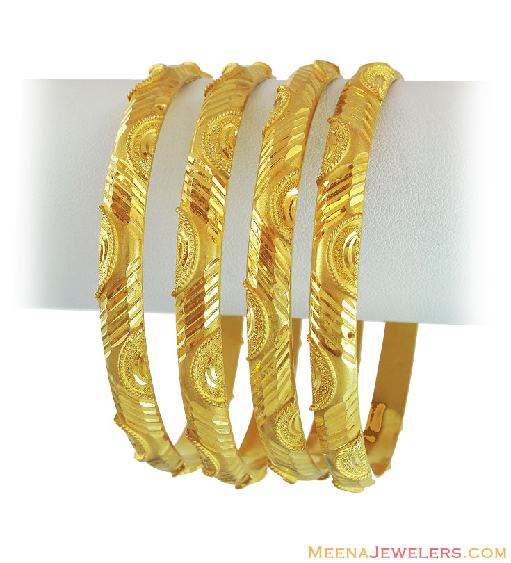 21k Gold Bangles (2 Pcs) BaGo12363 21K Gold machine made bangles(2