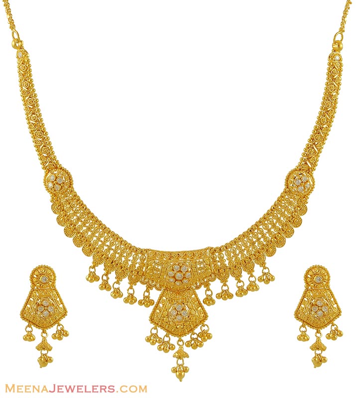 22Kt Gold Necklace StGo8314 22Kt Gold Necklace set with beautiful