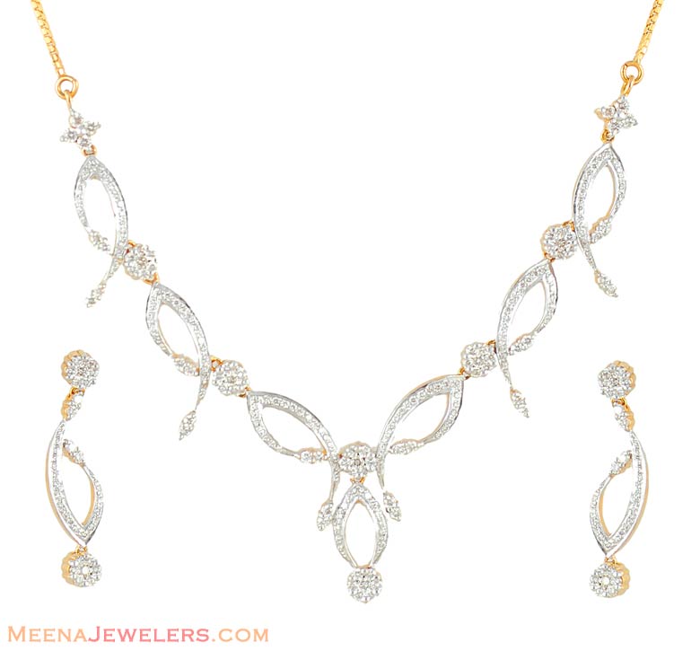 Diamond Necklace Set (18 K Gold) - DiNs4995 - US$ 7473 - 18K Gold Necklace 