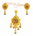 22 Kt Gold Pendant Set - Click here to buy online - 466 only..