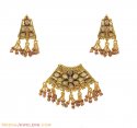 Click here to View - 22Kt Antique Pendant Set 