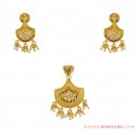 22Kt Gold Pendant Set - Click here to buy online - 651 only..