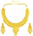 22 Kt Gold Set - Click here to buy online - 2,954 only..