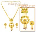 Click here to View - 22Kt Gold Necklace with MeenaKari 