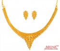 22 Karat Gold Necklace Set - Click here to buy online - 1,928 only..