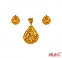 22Kt Gold Pendant Set - Click here to buy online - 1,132 only..