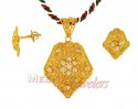22Kt Gold Filigree Pendant - Click here to buy online - 351 only..