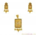 22Kt Gold Pendant Set - Click here to buy online - 729 only..