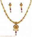 Click here to View - Gold small antique necklace set 