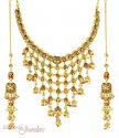 Click here to View - Gold Antique Necklace Set 