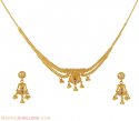 Click here to View - Necklace and earring set with filigree 