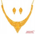 22 Karat Gold Necklace Set - Click here to buy online - 2,517 only..