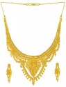 22K Necklace and Earrings Set - Click here to buy online - 1,742 only..