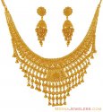 Click here to View - 22Kt Bridal Necklace Set 