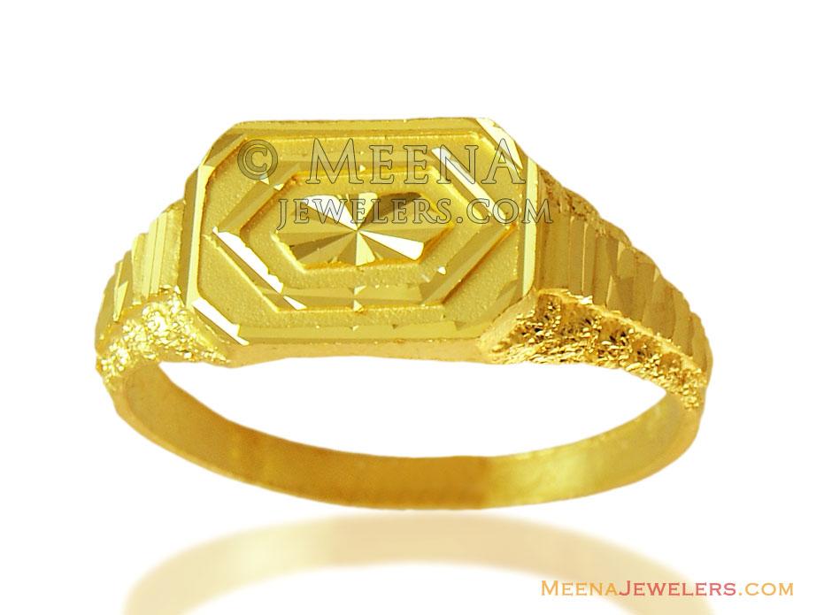22k Mens Thin Ring RiMs14511 22kt mens gold ring designed with