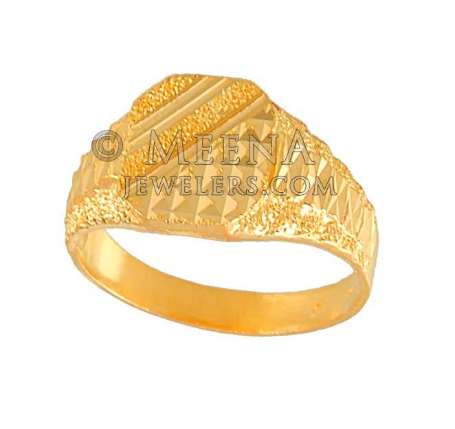 22Kt Gold Mens Ring RiMs4623 22Kt Gold Men's Ring with combination