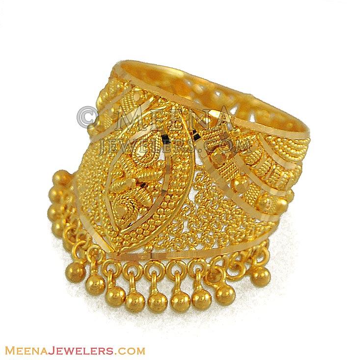 Indian Gold Ring (22 Karat) RiLg9024 22Kt Gold Indian Ring ( fine