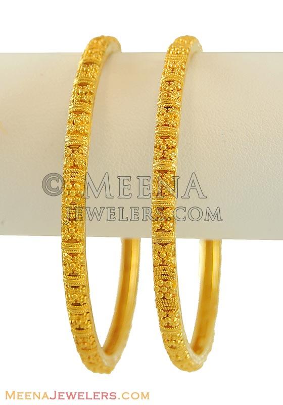 Indian Gold Bangles BaGo8748 22Kt Gold fancy Bangles with filigree