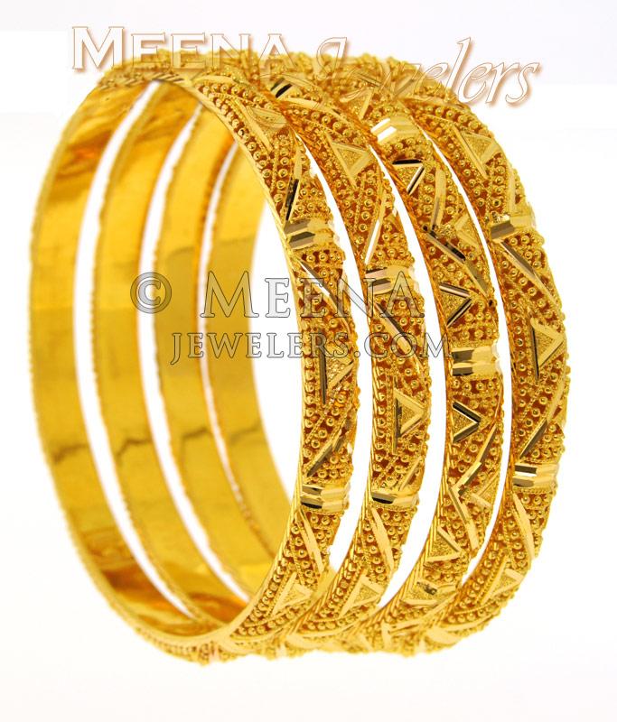 22Kt Gold Hand Made Bangels BaGb1578 22 Kt Gold Bangles Set Of 4