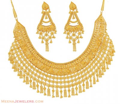 22Kt Gold Bridal Necklace and Earrings Set ( Bridal Necklace Sets )