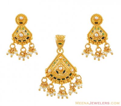Gold Pendant and earrings set with Pearls ( Gold Pendant Sets )