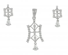 18Kt White Gold Pendant Set ( White Gold Pendant Sets )