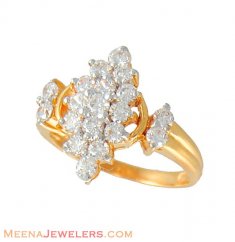 Gold ring with star signity