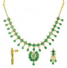 22 Kt Gold Emerald And Cubic Zircon Set ( Combination Necklace Set )