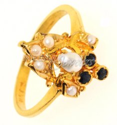 Gold Ring with Sapphire & Pearl
