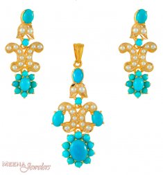 22Kt Gold Turquoise Pendant Set