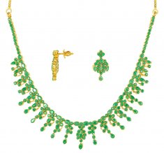 22Kt Gold Emerald Necklace Set ( Emerald Necklace Sets )