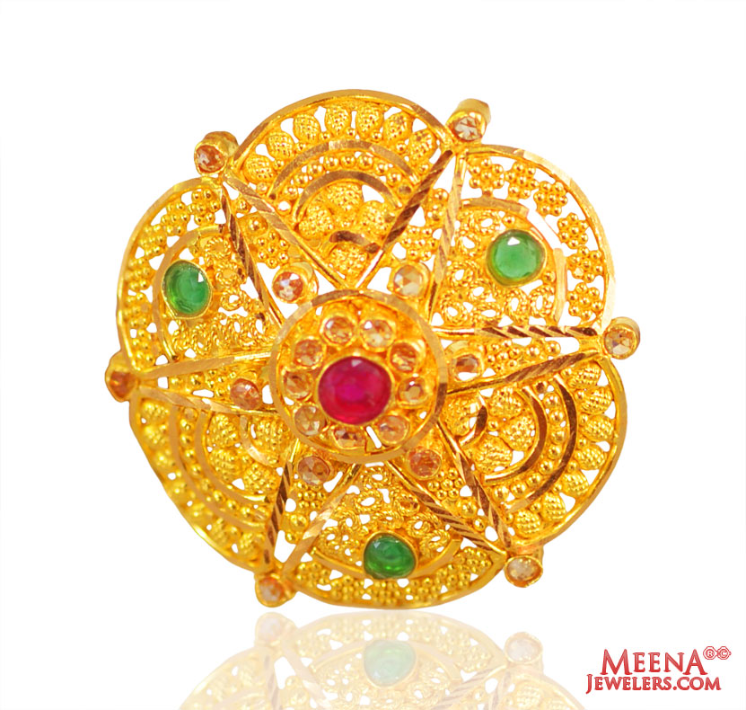 22 kt  Gold Ladies Ring