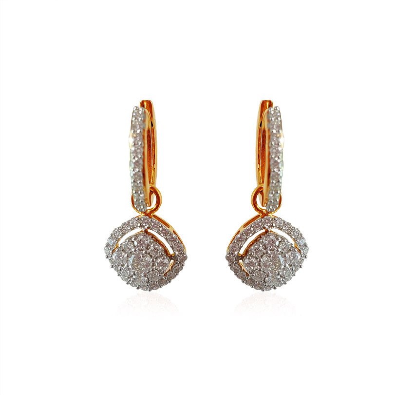 18Kt Gold Diamond Earring