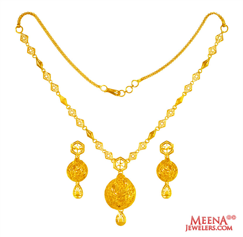 22 Karat Yellow Gold Necklace Set