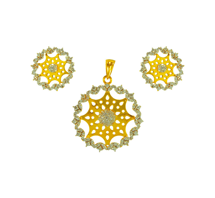 22 Karat Gold Designer Pendant Set