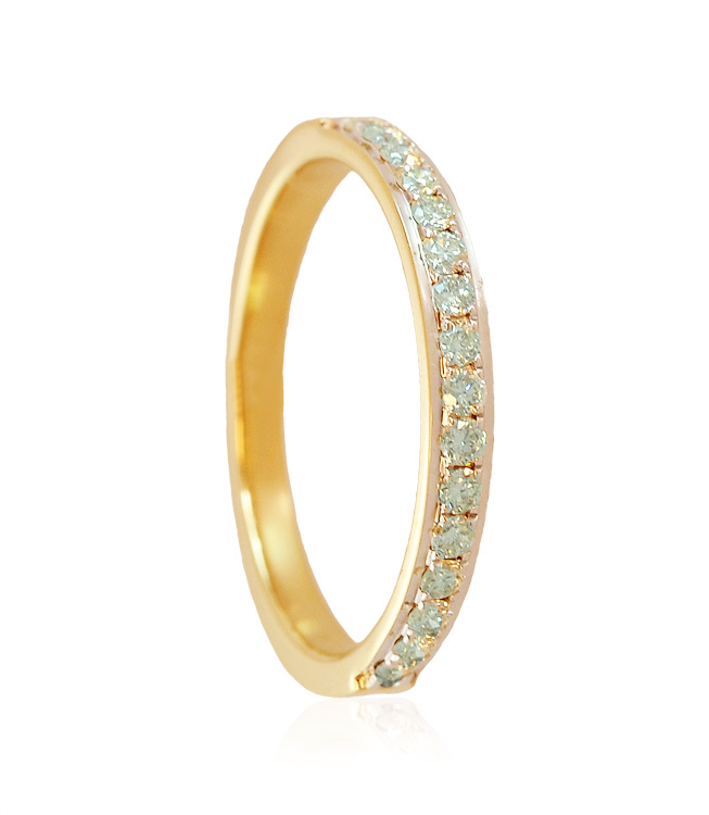 18K Two Tone Diamond Band