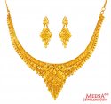 22 Karat Gold Necklace Earring Set - Click here to buy online - 2,428 only..