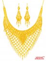 22kt Gold Necklace and Earring Set - Click here to buy online - 5,930 only..
