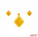 22K Gold Traditional Pendant Set - Click here to buy online - 1,739 only..