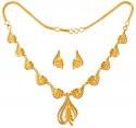 22 Karat Gold Necklace Set - Click here to buy online - 2,256 only..
