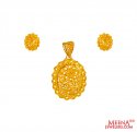 22K Gold Traditional Pendant Set - Click here to buy online - 1,194 only..