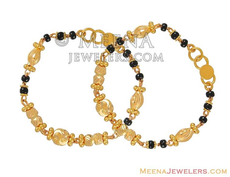 22K Fancy Black Beads Bracelet - AjBr55882 - 22k gold ladies bracelet  beautifully designed with 4 layered chain teemed together in combination of