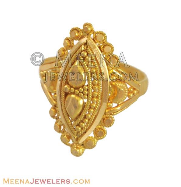 Buy Fashion Frill Golden Ring For Women Closed Hand Ring For Girls Women  Hug Ring Adjustable Ring For Women Girls Couple Ring Online at Best Prices  in India - JioMart.