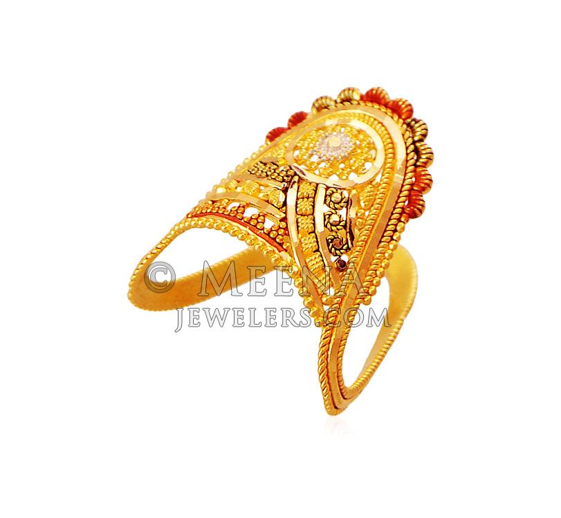 Plain gold vanki ring - Gujjadi Swarna Jewellers | Gold rings fashion,  Minimalist earrings gold, Gold jewelry simple