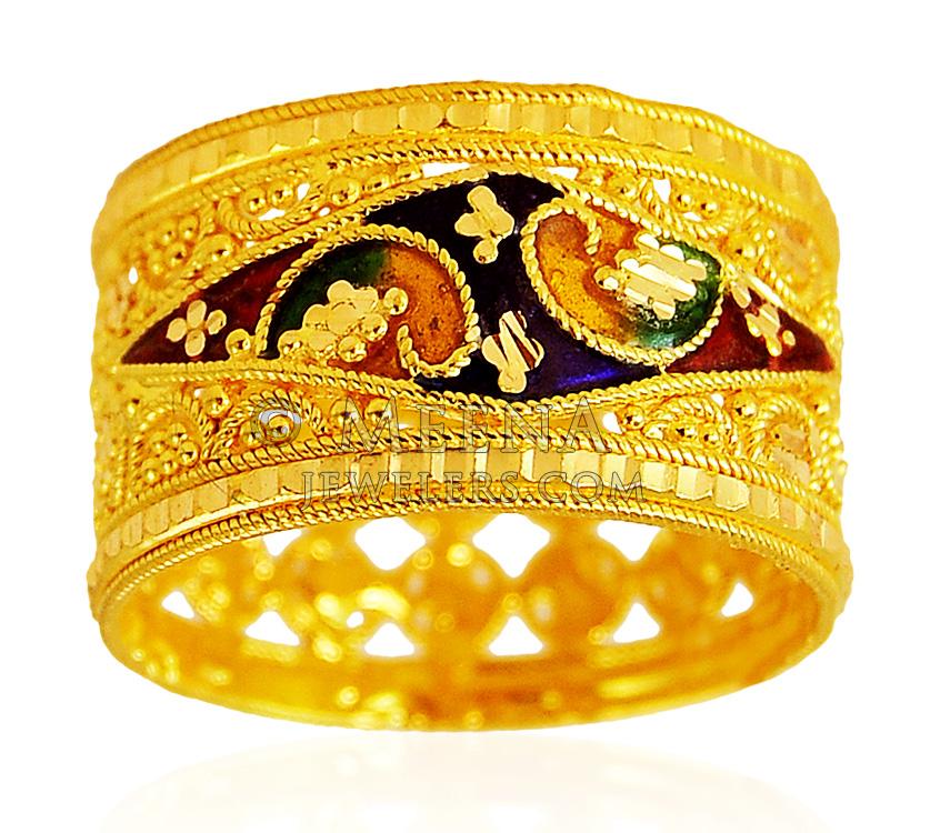 Buy quality 22k gold leaf design ladies ring in Ahmedabad