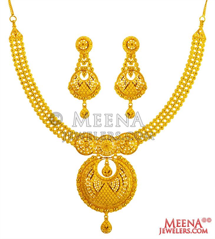 22kt Gold Fancy Necklace Chain - chfc23866 - US$ 1,371 - 22kt Gold Fancy  Necklace Chain for Ladies is designed with three layers of chain beaded  with two ton