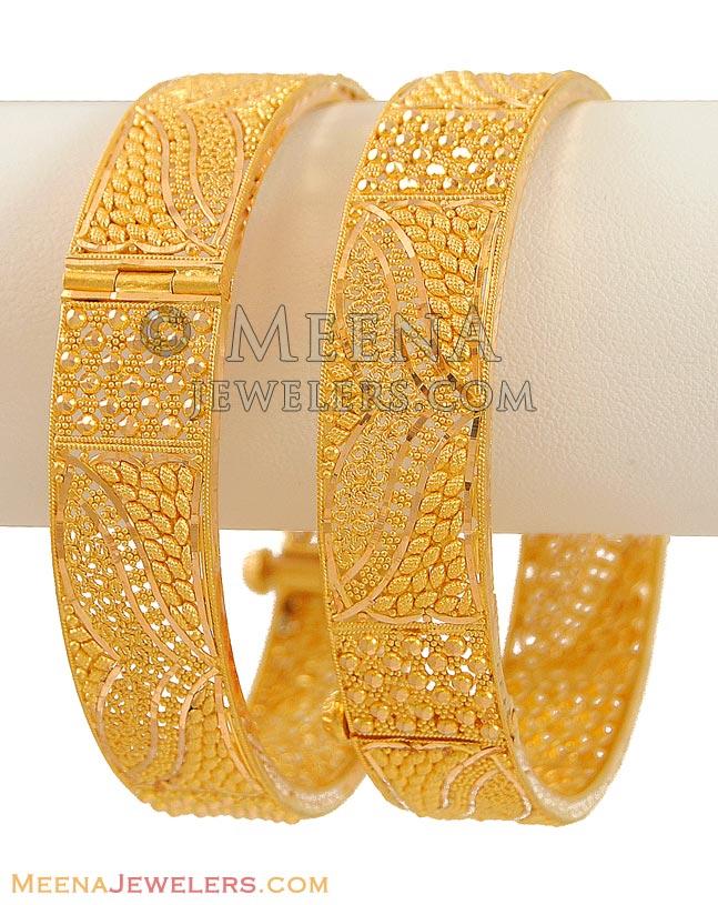 Yellow Gold Kadas ( 22K) BaKa9886 22K Gold Handmade kadas (set of 2